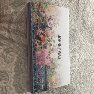 Beautiful scarf. Never worn